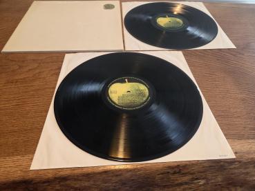 The Beatles White Album 1973 Apple Records 1C 192-04 173/74 Doppel LP Deutsche Pressung Nummer 821953  NM/VG